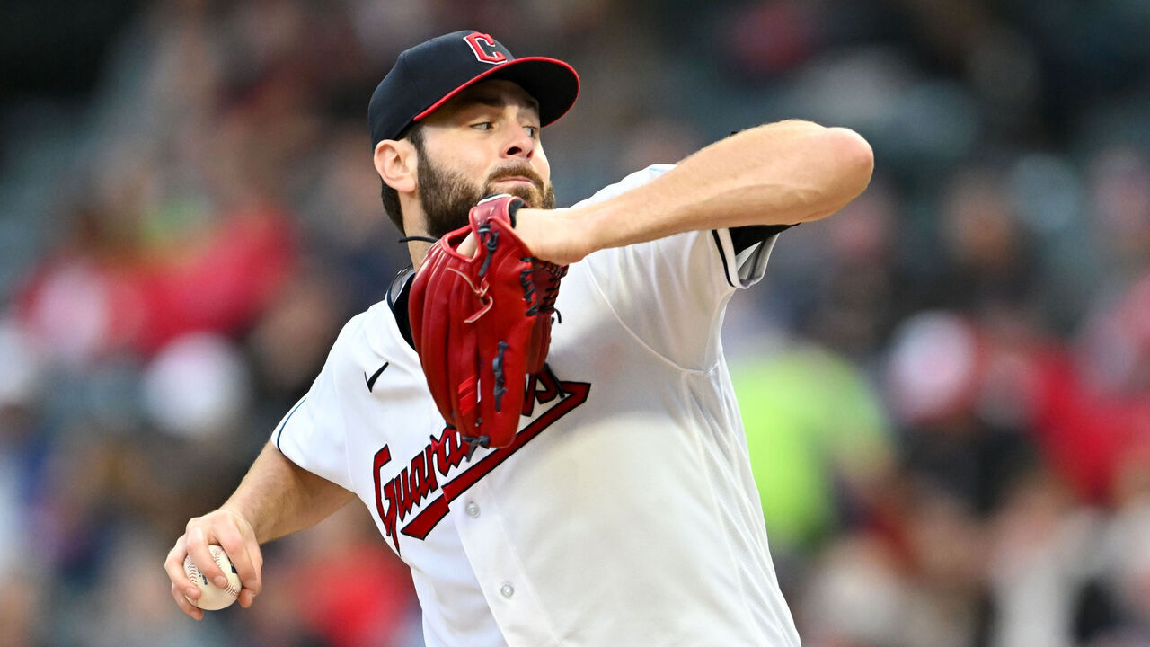 CLEVELAND, OHIO - SEPTEMBER 26, 2023: Lucas Giolito #27 of the Cleveland Guardians throws a pitch during the third inning against the Cincinnati Reds at Progressive Field on September 26, 2023 in Cleveland, Ohio.