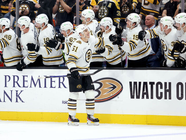 Bruins' Poitras 'kind of blacked out' during 2-goal eruption vs. Ducks | theScore.com