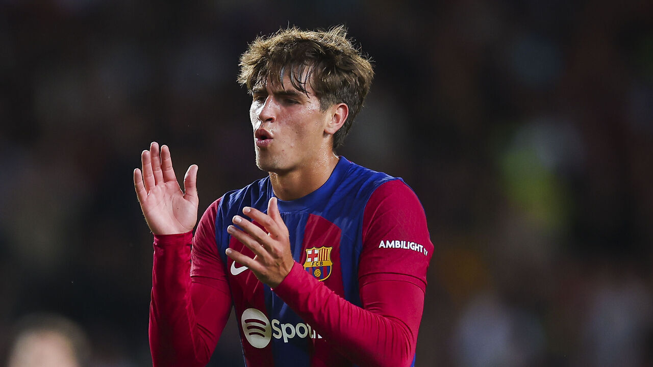 BARCELONA, SPAIN - OCTOBER 22: Marc Guiu of FC Barcelona reacts during the LaLiga EA Sports match between FC Barcelona and Athletic Bilbao at Estadi Olimpic Lluis Companys on October 22, 2023 in Barcelona, Spain.