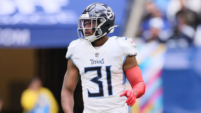 INDIANAPOLIS, INDIANA - OCTOBER 08: Kevin Byard #31of the Tennessee Titans against the Indianapolis Colts at Lucas Oil Stadium on October 08, 2023 in Indianapolis, Indiana.