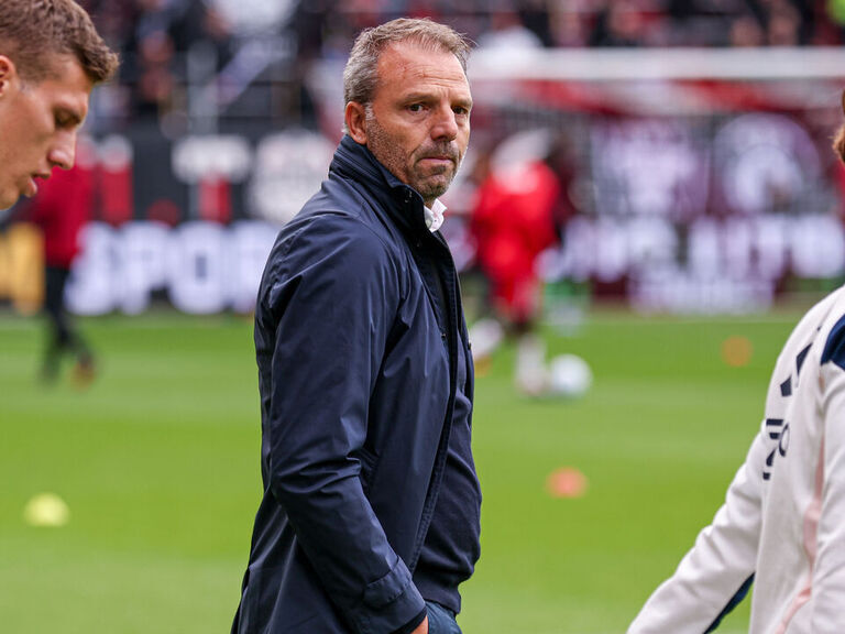 Ajax part ways with Maurice Steijn after woeful start to season