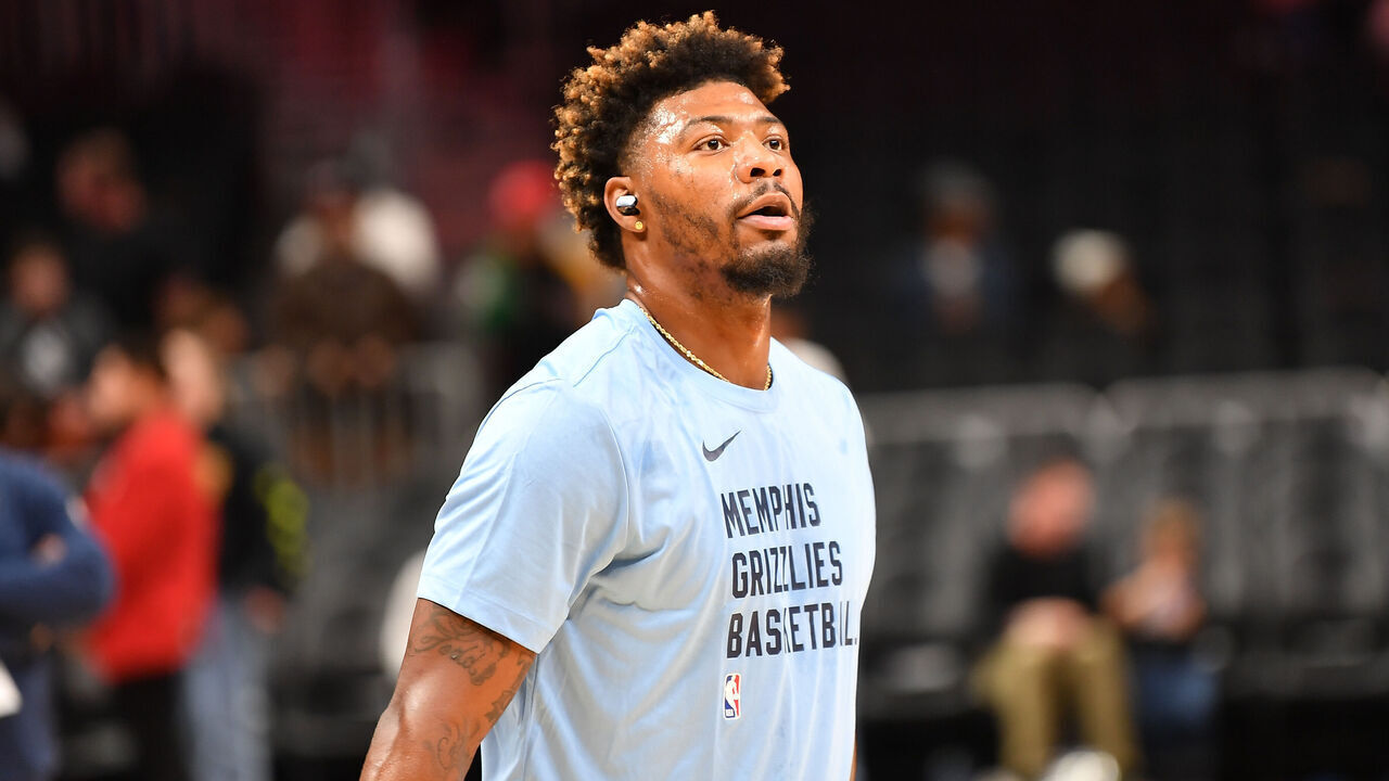 ATLANTA, GEORGIA - OCTOBER 12: Marcus Smart #36 of the Memphis Grizzles shoots the ball before the game against the Atlanta Hawks at State Farm Arena on October 12, 2023 in Atlanta, Georgia. NOTE TO USER: User expressly acknowledges and agrees that, by downloading and/or using this photograph, user is consenting to the terms and conditions of the Getty Images License Agreement.
