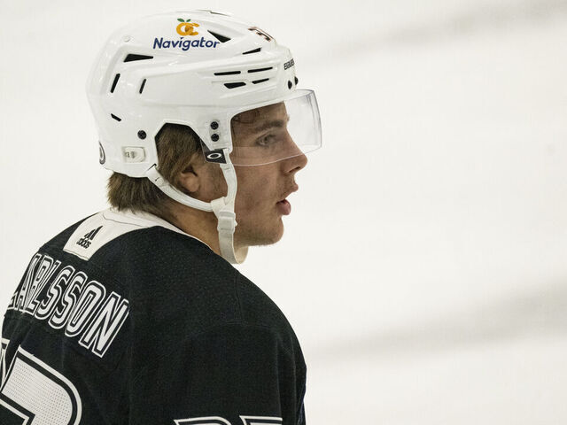 IRVINE, CA - July 06: Leo Carlsson practices during the Anaheim Ducks development camp at Great Park Ice in Irvine, CA on Thursday, July 6, 2023.