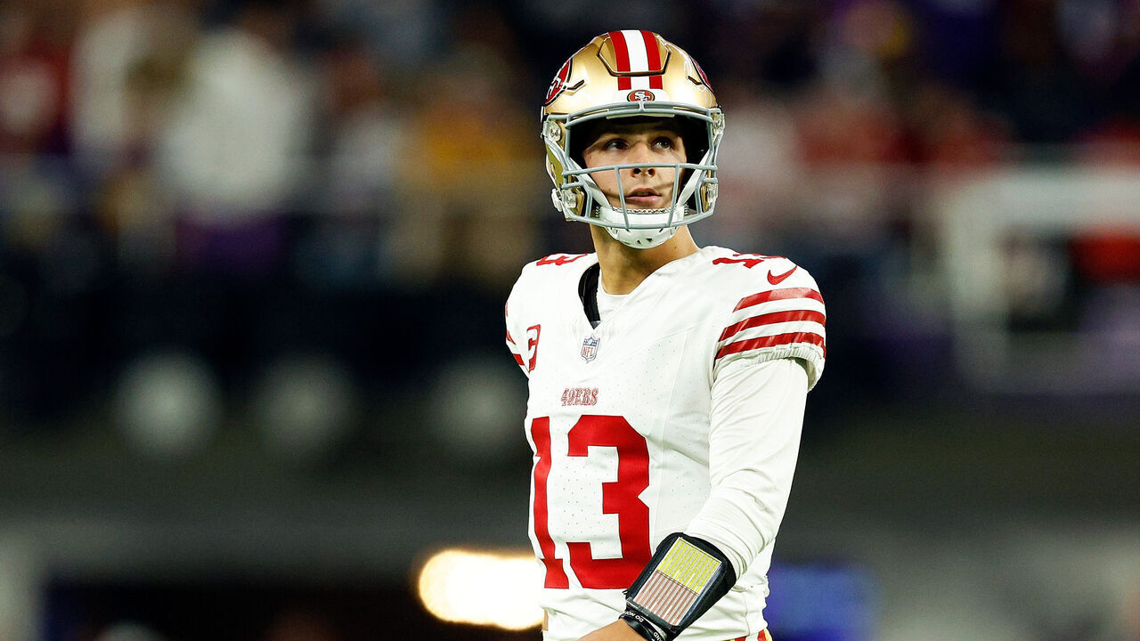 MINNEAPOLIS, MINNESOTA - OCTOBER 23: Brock Purdy #13 of the San Francisco 49ers looks on against the Minnesota Vikings in the first half at U.S. Bank Stadium on October 23, 2023 in Minneapolis, Minnesota. The Vikings defeated the 49ers 22-17.