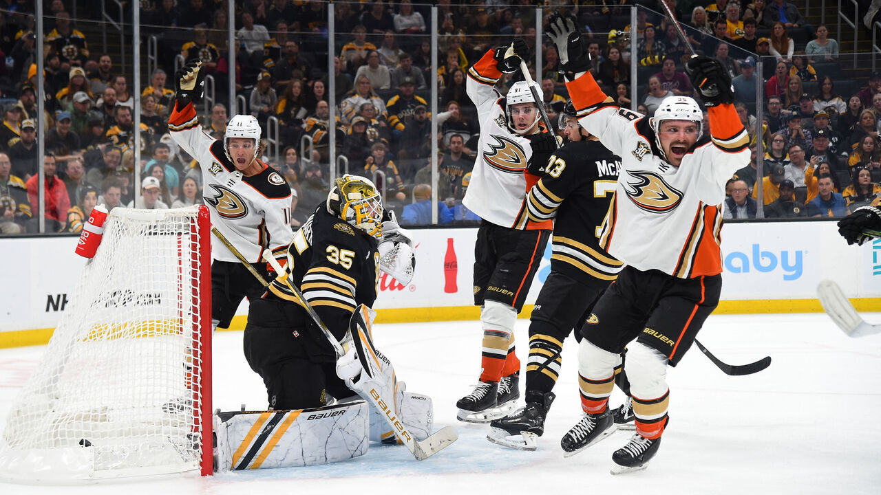BOSTON, MASSACHUSETTS - OCTOBER 26: Trevor Zegras #11, Leo Carlsson #91 and Sam Carrick #39 of the Anaheim Ducks celebrate the goal to tie the game against the Boston Bruins on October 26, 2023 at the TD Garden in Boston, Massachusetts.
