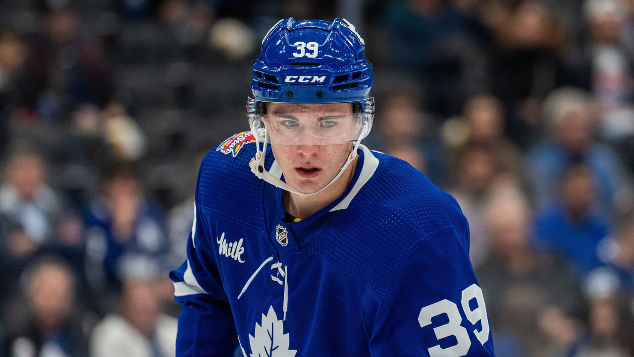 TORONTO, ON - OCTOBER 16: Fraser Minten #39 of the Toronto Maple Leafs looks on against the Chicago Blackhawks during the second period at the Scotiabank Arena on October 16, 2023 in Toronto, Ontario, Canada.