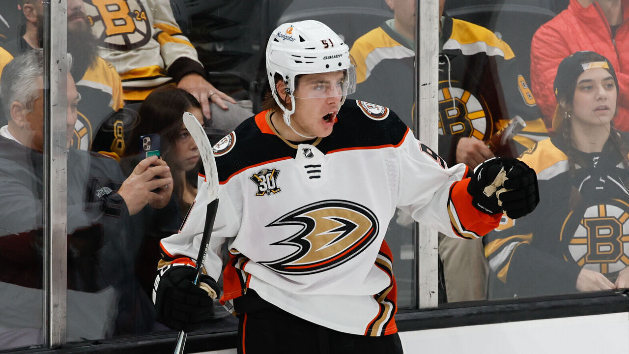 BOSTON, MASSACHUSETTS - OCTOBER 26: Leo Carlsson #91 of the Anaheim Ducks celebrates his goal in the final minutes of regulation to pull the Ducks within a goal at 3-2 against the Boston Bruins at the TD Garden on October 26, 2023 in Boston, Massachusetts.
