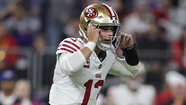 MINNEAPOLIS, MINNESOTA - OCTOBER 23: Brock Purdy #13 of the San Francisco 49ers signals during an NFL football game between the Minnesota Vikings and the San Francisco 49ers at U.S. Bank Stadium on October 23, 2023 in Minneapolis, Minnesota.