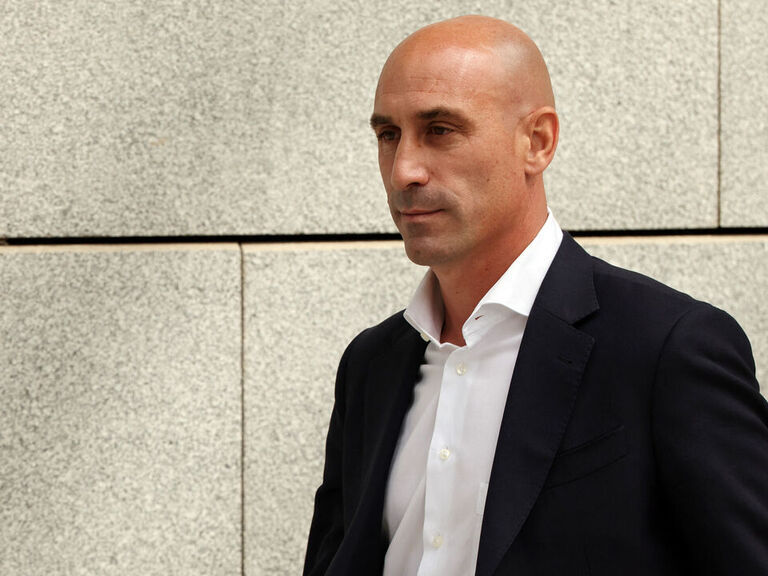 Rubiales Appeals FIFA's 3-year Ban For Forcibly Kissing Spain Star ...