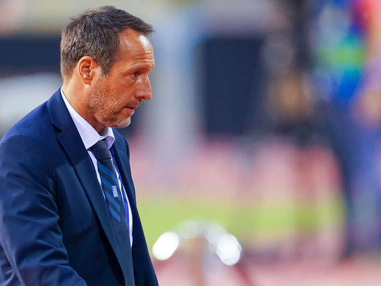 Ajax turn to John van ‘t Schip as coach for rest of calamitous season Ajax turn to John van ‘t Schip as coach for rest of calamitous season