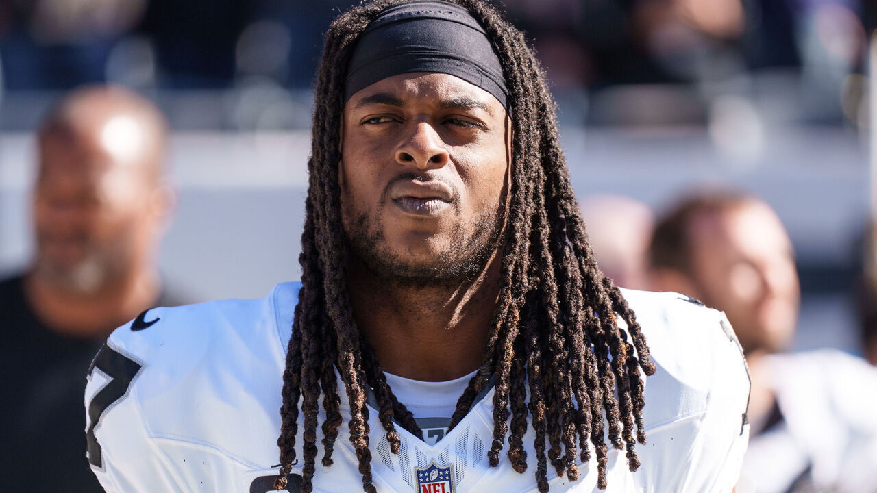 CHICAGO, IL - OCTOBER 22: Wide receiver Davante Adams #17 of the Las Vegas Raiders prior to an NFL football game against the Chicago Bears at Soldier Field on October 22, 2023 in Chicago, Illinois.
