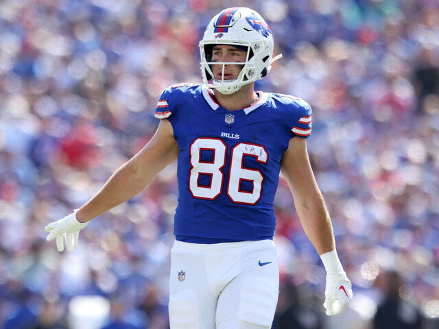 ORCHARD PARK, NEW YORK - OCTOBER 01: Dalton Kincaid #86 of the Buffalo Bills signals during the first quarter against the Miami Dolphins at Highmark Stadium on October 01, 2023 in Orchard Park, New York.