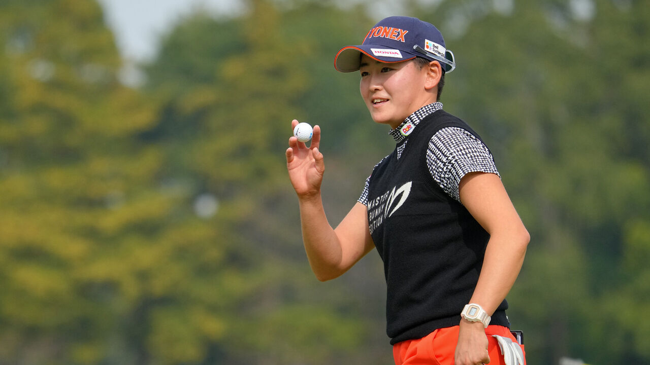 OMITAMA, JAPAN - NOVEMBER 02: Akie Iwai of Japan acknowledges the gallery on the 5th green during the first round of the TOTO Japan Classic at the Taiheiyo Club's Minori Course on November 2, 2023 in Omitama, Ibaraki, Japan.