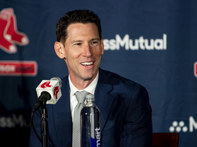 Breslow excited to bring 'unique perspective' to Red Sox | theScore.com