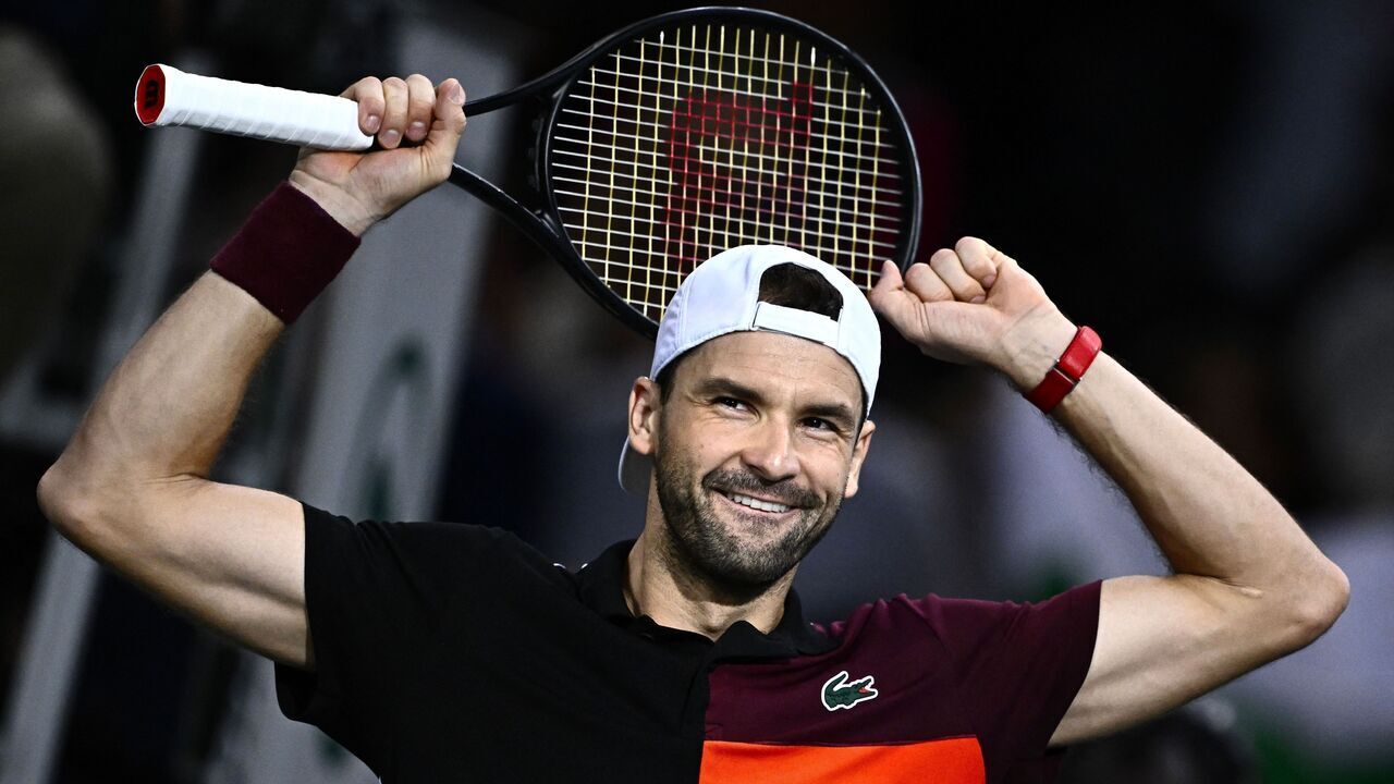 Bulgaria's Grigor Dimitrov celebrates after winning his men's singles quarter-final match against Poland's Hubert Hurkacz on day five of the Paris ATP Masters 1000 tennis tournament at the Accor Arena - Palais Omnisports de Paris-Bercy - in Paris on November 3, 2023.