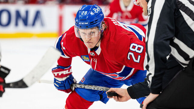 MONTREAL, CANADA - FEBRUARY 25: Christian Dvorak #28 of the Montreal Canadiens looks on at a face-off during the first period of the NHL regular season game between the Montreal Canadiens and the Ottawa Senators at the Bell Centre on February 25, 2023 in Montreal, Quebec, Canada.