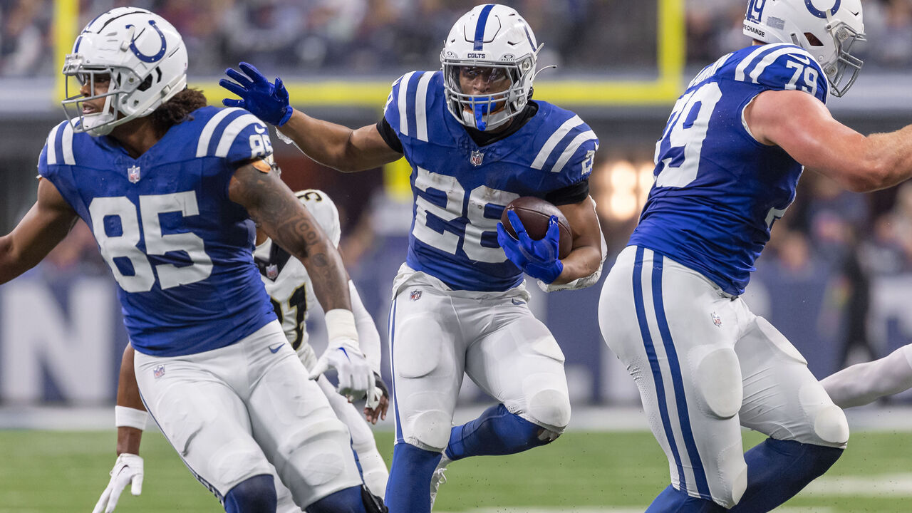 INDIANAPOLIS, INDIANA - OCTOBER 29: Jonathan Taylor #28 of the Indianapolis Colts runs the ball during the game against the New Orleans Saints at Lucas Oil Stadium on October 29, 2023 in Indianapolis, Indiana.