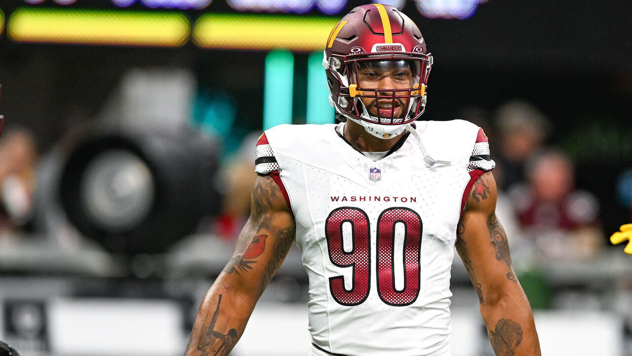 ATLANTA, GA OCTOBER 15: Washington defensive end Montez Sweat (90) warms up prior to the start of the NFL game between the Washington Commanders and the Atlanta Falcons on October 15th, 2023 at Mercedes-Benz Stadium in Atlanta, GA.