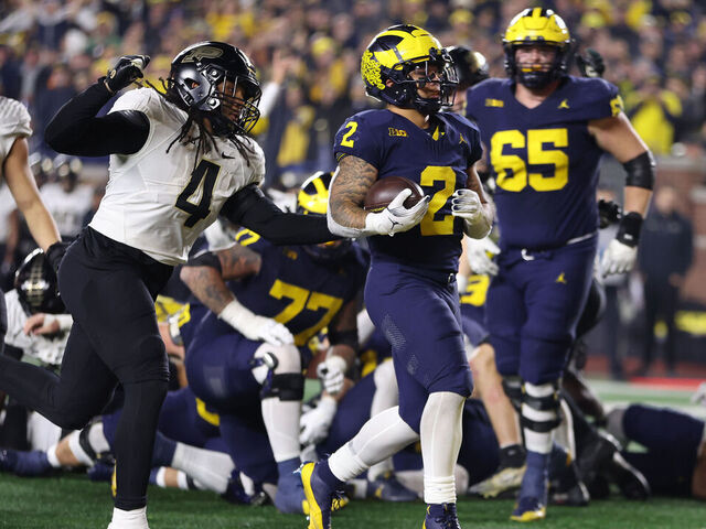 Michigan routs Purdue in midst of NCAA sign stealing investigation