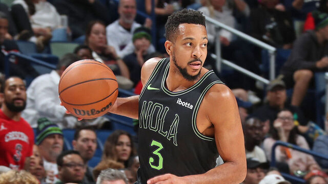 NEW ORLEANS, LA - NOVEMBER 4: CJ McCollum #3 of the New Orleans Pelicans dribbles the ball during the game against the Atlanta Hawks on November 4, 2023 at the Smoothie King Center in New Orleans, Louisiana. Mandatory Copyright Notice: Copyright 2023 NBAE