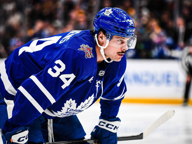 BOSTON, MASSACHUSETTS - NOVEMBER 02: Auston Matthews #34 of the Toronto Maple Leafs prepares for a face-off during the second period against the Boston Bruins at TD Garden on November 02, 2023 in Boston, Massachusetts.