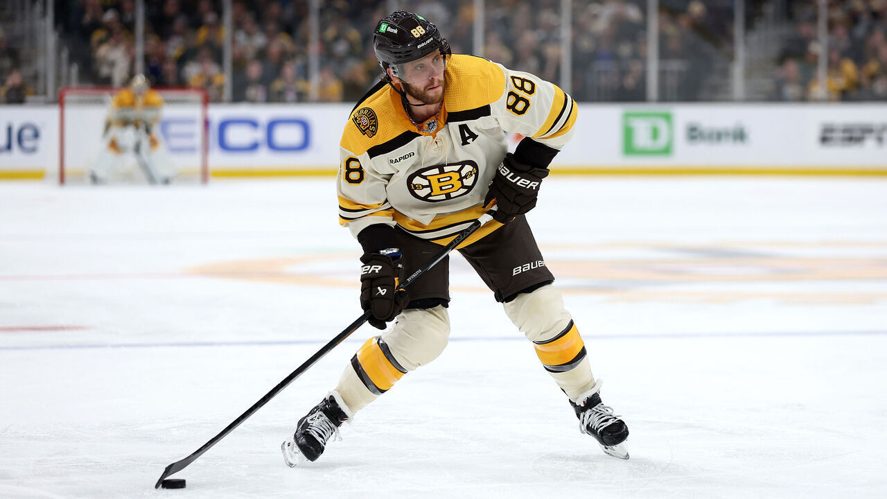 BOSTON, MASSACHUSETTS - NOVEMBER 02: David Pastrnak #88 of the Boston Bruins takes a shot against the Toronto Maple Leafs during the third period at TD Garden on November 02, 2023 in Boston, Massachusetts. The Bruins defeat the Maple Leafs 3-2 in overtime.
