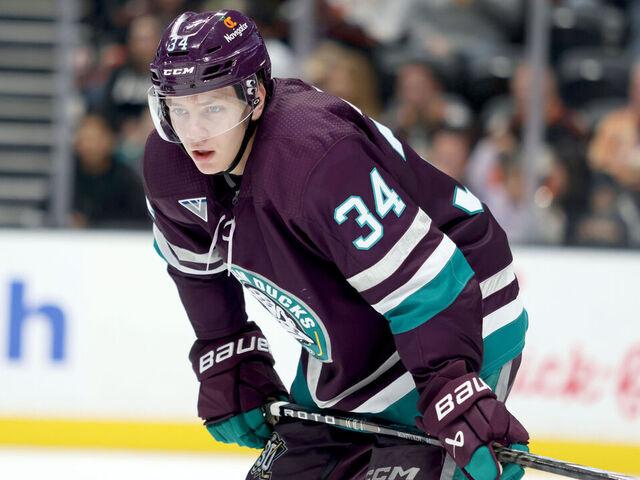ANAHEIM, CALIFORNIA - NOVEMBER 05: Pavel Mintyukov #34 of the Anaheim Ducks waits for a face-off during the second period against the Vegas Golden Knights at Honda Center on November 05, 2023 in Anaheim, California.