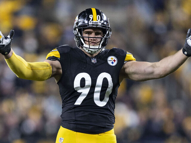 PITTSBURGH, PENNSYLVANIA - NOVEMBER 02: T.J. Watt #90 of the Pittsburgh Steelers reacts during an NFL football game between the Pittsburgh Steelers and the Tennessee Titans at Acrisure Stadium on November 02, 2023 in Pittsburgh, Pennsylvania.