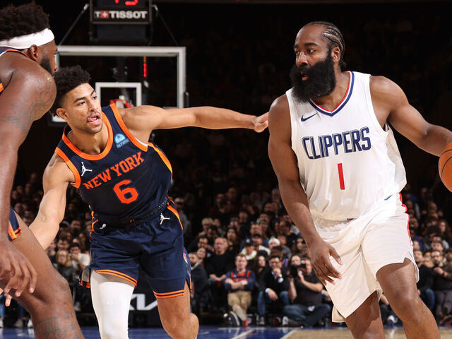 NEW YORK, NY - NOVEMBER 6: James Harden #1 of the LA Clippers dribbles the ball during the game against the New York Knicks on November 6, 2023 at Madison Square Garden in New York, NY. Mandatory Copyright Notice: Copyright 2023 NBAE