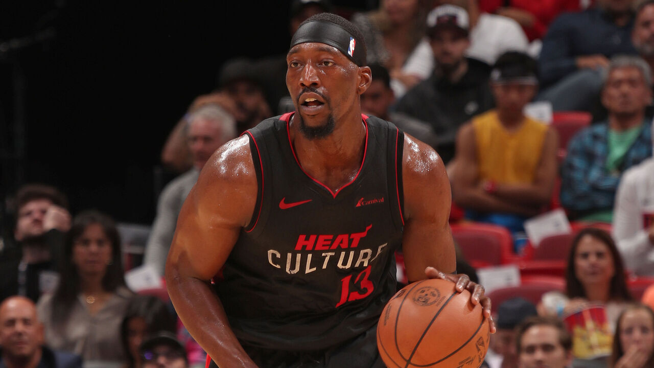MIAMI, FL - NOVEMBER 6: Bam Adebayo #13 of the Miami Heat dribbles the ball during the game against the Los Angeles Lakers on November 6, 2023 at Kaseya Center in Miami, Florida. Mandatory Copyright Notice: Copyright 2023 NBAE