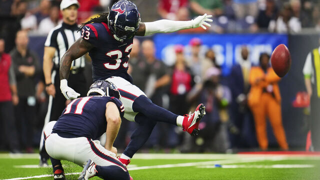HOUSTON, TX - NOVEMBER 05: Dare Ogunbowale #33 of the Houston Texans kicks a field goal against the Tampa Bay Buccaneers during the second half at NRG Stadium on November 5, 2023 in Houston, Texas.