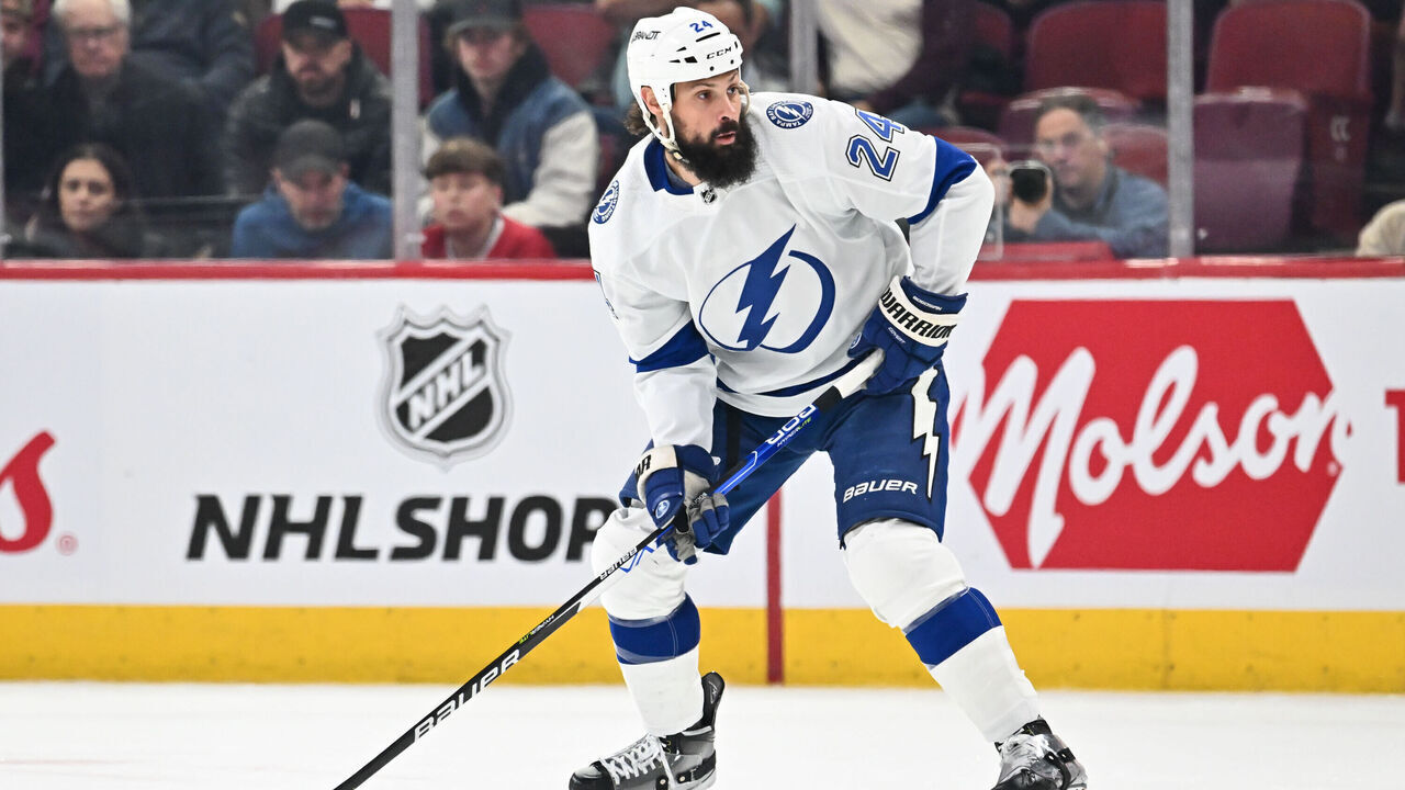 MONTREAL, CANADA - NOVEMBER 07: Zach Bogosian #24 of the Tampa Bay Lightning skates during the first period against the Montreal Canadiens at the Bell Centre on November 7, 2023 in Montreal, Quebec, Canada. The Tampa Bay Lightning defeated the Montreal Canadiens 5-3.