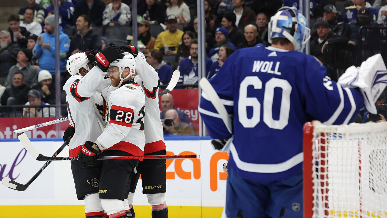 TORONTO, ON- NOVEMBER 8 - Ottawa Senators right wing Claude Giroux (28) is congratulated after scoring in the second period as the Toronto Maple Leafs play the Ottawa Senators at Scotiabank Arena in Toronto. November 8, 2023. (Steve Russell/Toronto Star via Getty Images)