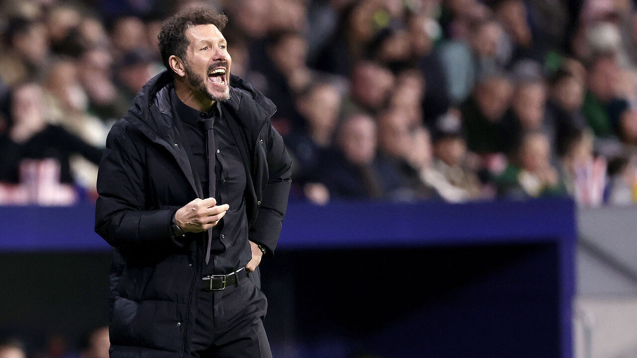 MADRID, SPAIN - NOVEMBER 7: Coach Diego Pablo Simeone of Atletico Madrid during the UEFA Champions League match between Atletico Madrid v Celtic at the Civitas Metropolitano Stadium on November 7, 2023 in Madrid Spain
