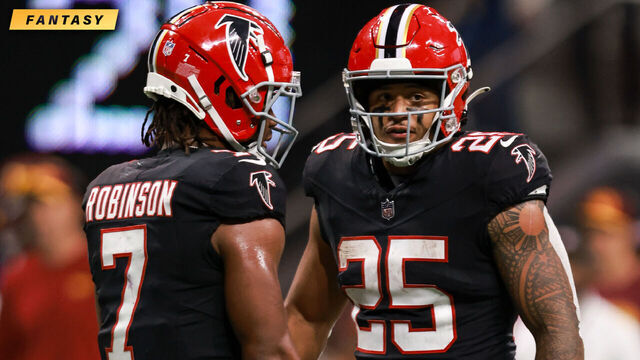 Fantasy Podcast: Early playoff targets, dynasty RB stashes, and mailbag