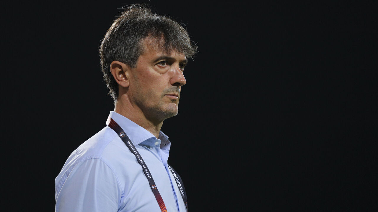 Villarreal's manager Pacheta before the start of the Europa League Group F football match between Maccabi Haifa and Villarreal at AEK Arena in Larnaca. Cyprus, Thursday, November 9, 2023