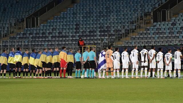 Players of both teams line up before the UEFA Europa Conference League Group B football match between FC Zorya Luhansk and Maccabi Tel Aviv FC at Arena Lublin in Lublin, Poland on November 9, 2023.