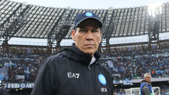 NAPLES, ITALY - NOVEMBER 12: Rudi Jose Garcia of SSC Napoli head coach prior to the Serie A TIM match between SSC Napoli and Empoli FC at Stadio Diego Armando Maradona on November 12, 2023 in Naples, Italy.