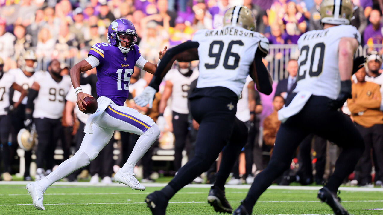 Vikings top Saints 27-19 for 5th straight win on Dobbs' dazzling