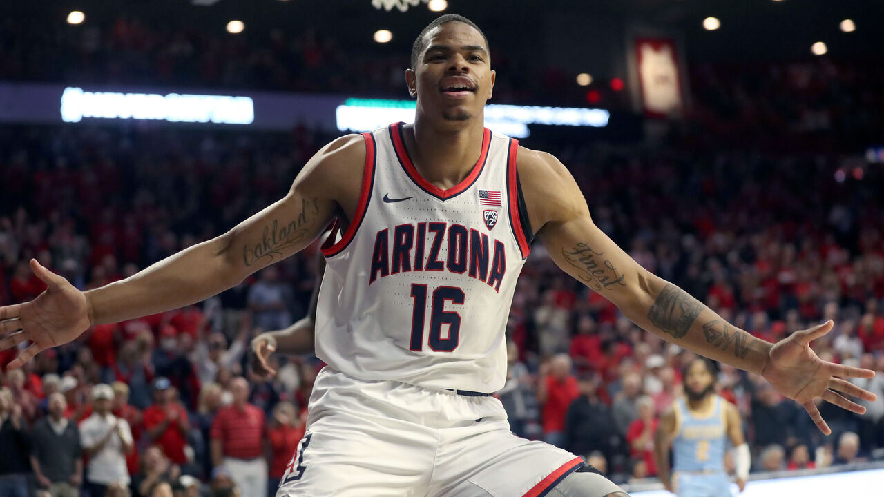 TUCSON, AZ - NOVEMBER 13: Arizona Wildcats forward Keshad Johnson #16 during the first half of a basketball game between the Southern University Jaguars and the University of Arizona Wildcats on November 13, 2023 at McKale Center in Tucson, AZ.