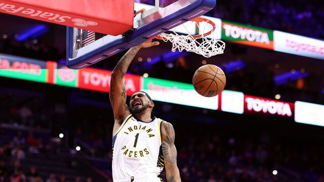 PHILADELPHIA, PENNSYLVANIA - NOVEMBER 14: Obi Toppin #1 of the Indiana Pacers dunks during the first quarter against the Philadelphia 76ers at the Wells Fargo Center on November 14, 2023 in Philadelphia, Pennsylvania.
