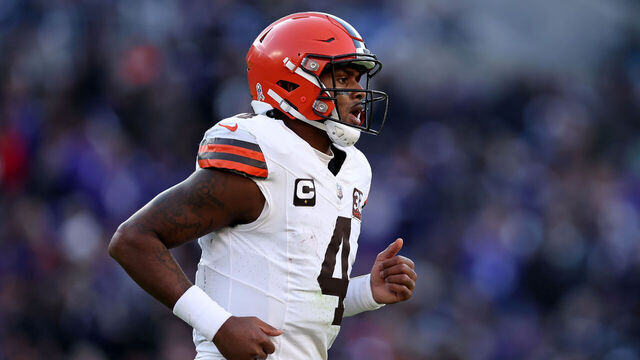 BALTIMORE, MARYLAND - NOVEMBER 12: Deshaun Watson #4 of the Cleveland Browns looks on against the Baltimore Ravens during the second half at M&T Bank Stadium on November 12, 2023 in Baltimore, Maryland.