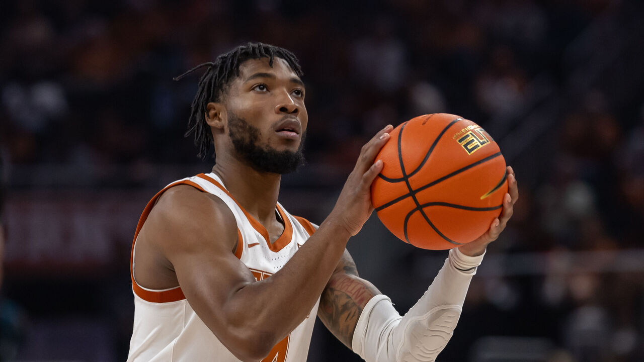 AUSTIN, TX - NOVEMBER 06: Texas Longhorns guard Tyrese Hunter (4) takes a free throw during the college basketball game between Texas Longhorns and Incarnate Word Cardinals on November 6, 2023, at Moody Center in Austin, TX.