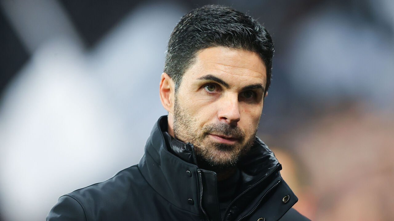 NEWCASTLE UPON TYNE, ENGLAND - NOVEMBER 04: Mikel Arteta, manager of Arsenal, looks on during the Premier League match between Newcastle United and Arsenal FC at St. James Park on November 04, 2023 in Newcastle upon Tyne, England.