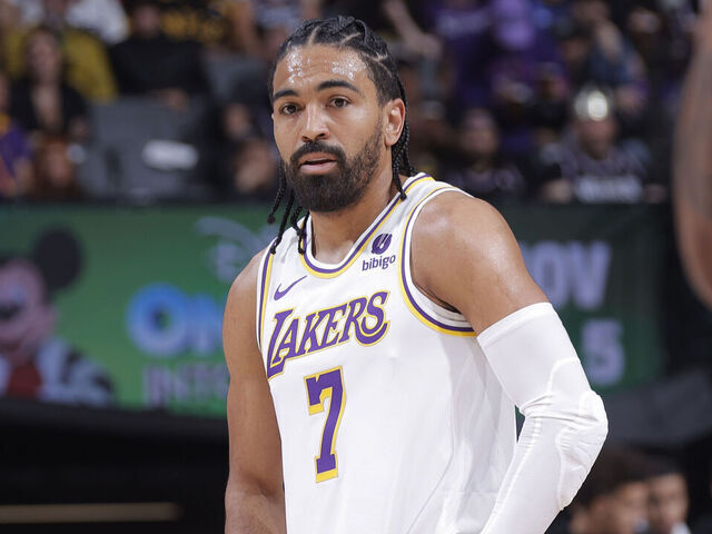 Report: Lakers' Vincent set to return Sunday after 3 months out |  theScore.com