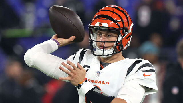 BALTIMORE, MARYLAND - NOVEMBER 16: Joe Burrow #9 of the Cincinnati Bengals warms up prior to the game against the Baltimore Ravens at M&T Bank Stadium on November 16, 2023 in Baltimore, Maryland.