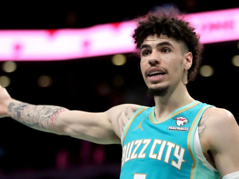 NBA orders LaMelo to cover 'LF' tattoo below ear
