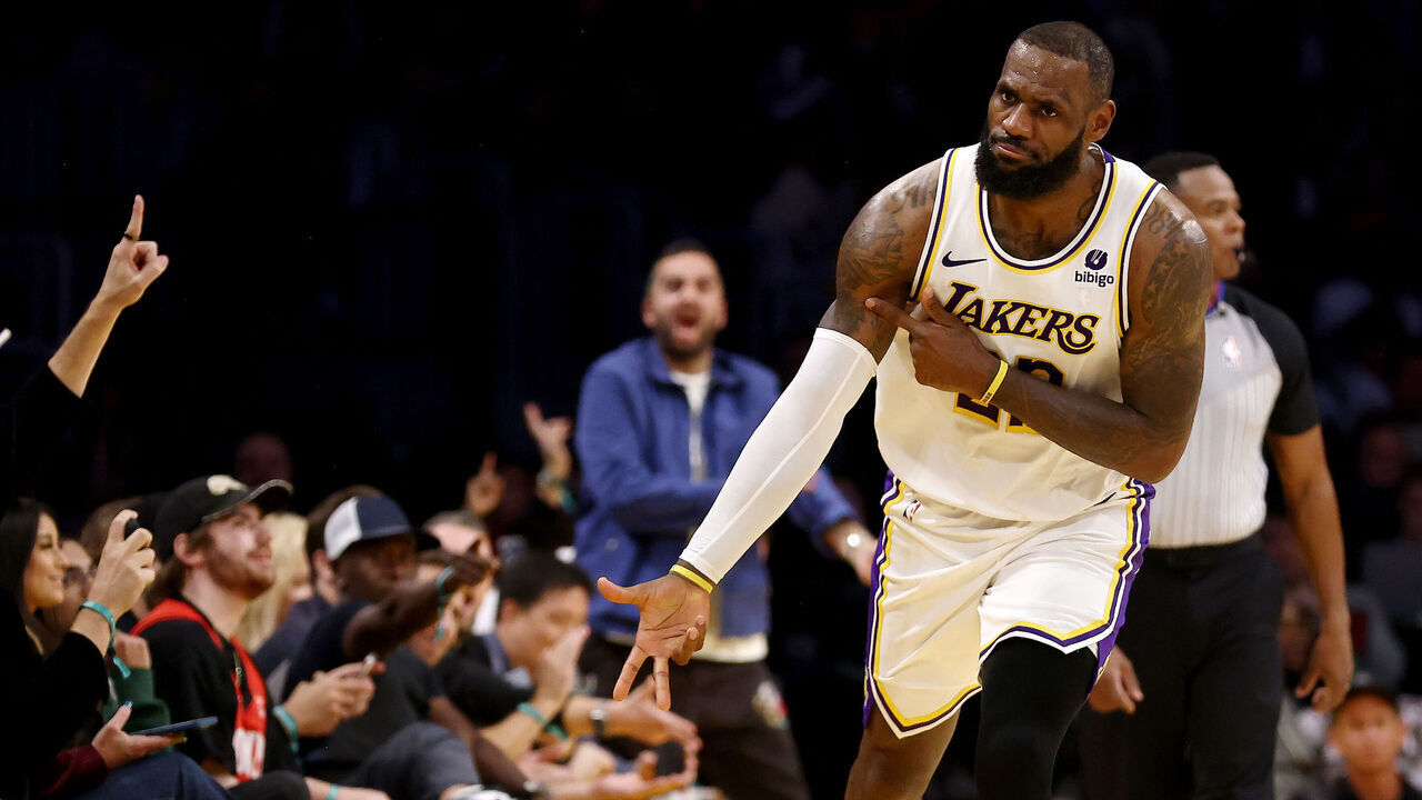 LOS ANGELES, CALIFORNIA - NOVEMBER 19: LeBron James #23 of the Los Angeles Lakers celebrates a three-point basket during the fourth quarter against the Houston Rockets at Crypto.com Arena on November 19, 2023 in Los Angeles, California.
