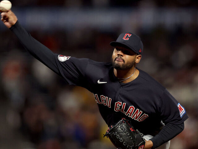 Braves sign Reynaldo López to 3-year, $30M contract | theScore