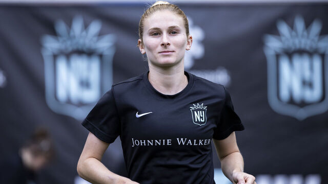 HARRISON, NEW JERSEY - JUNE 4: Jenna Nighswonger #32 of of NJ/NY Gotham FC takes the pitch for warm ups before the National Womens Soccer League match against San Diego Wave at Red Bull Arena on June 4, 2023 in Harrison, New Jersey.